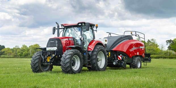 Consistent, high density bales with the LB Case IH baler